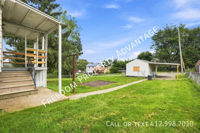 Building Photo - 945 Fayette St