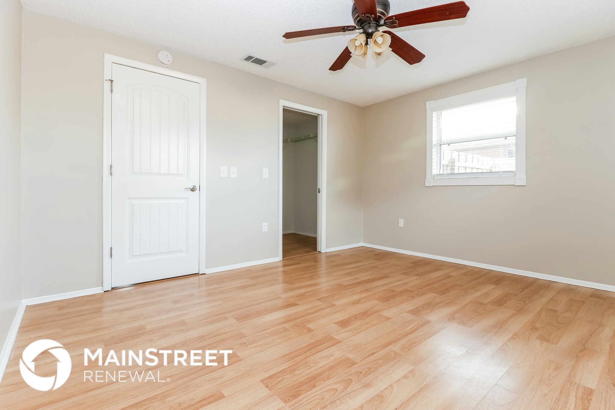 Building Photo - 8120 Blue Finch Way
