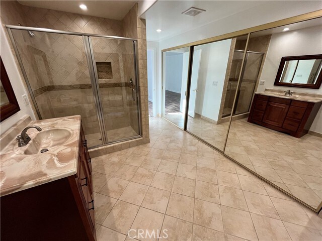 Building Photo - 28619 Golden Meadow Dr