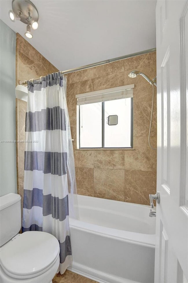 Building Photo - 22322 Pineapple Walk Dr