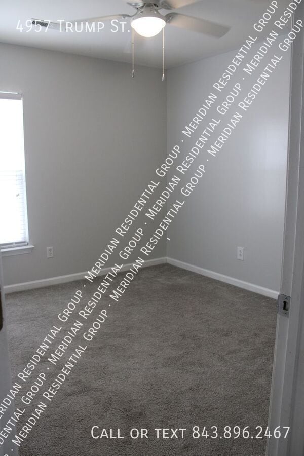 Building Photo - 4957 Trump St
