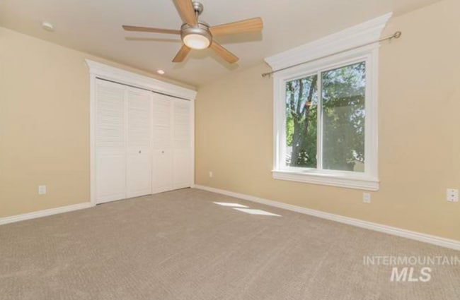 Building Photo - Gorgeous Updated Home in the Heart of Eagl...