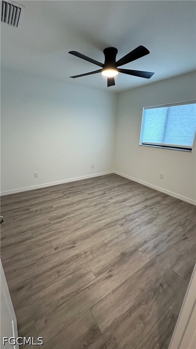 Building Photo - 3548 Ceitus Pkwy