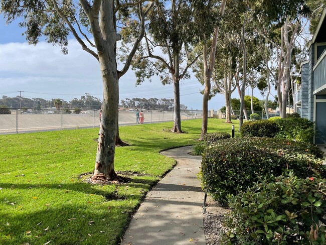 Building Photo - Walk to Dana Point Harbor!