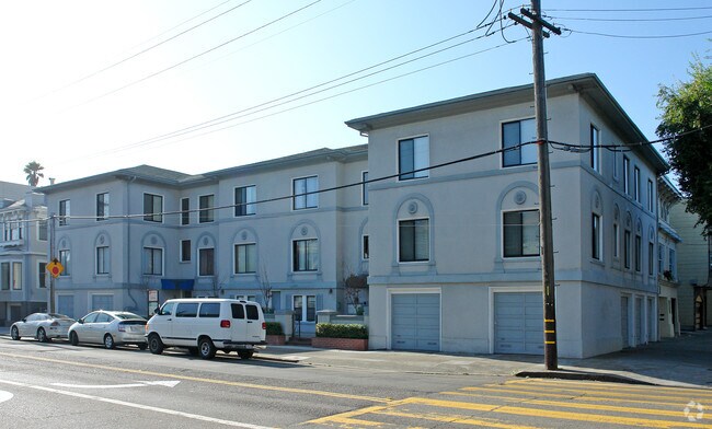 Building Photo - 845 Euclid Ave