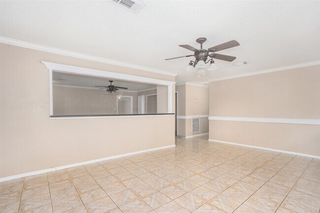 Building Photo - 16900 Wellborne Rd