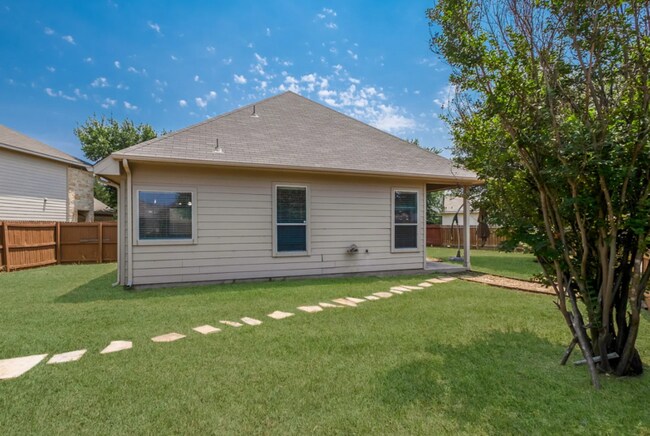 Building Photo - 12027 Mill Village