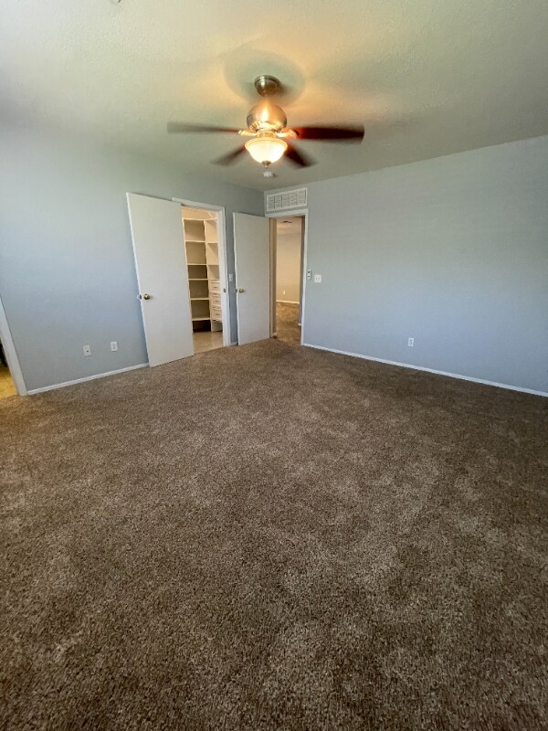 Building Photo - 3016 W White Feather Ln