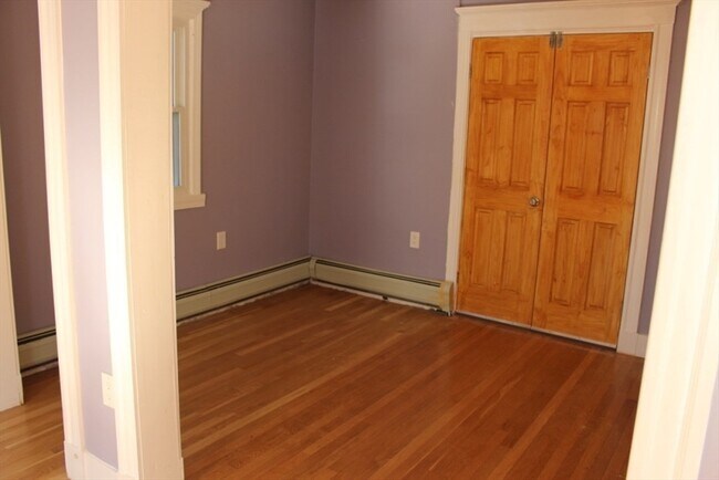 Building Photo - 139 Langdon Ave