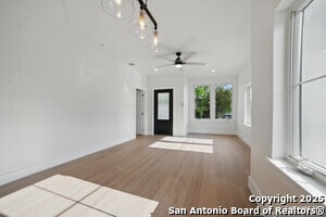 Building Photo - 727 Hammond Ave