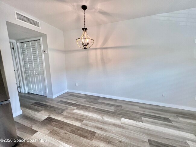 Building Photo - 130 Tranquility Way