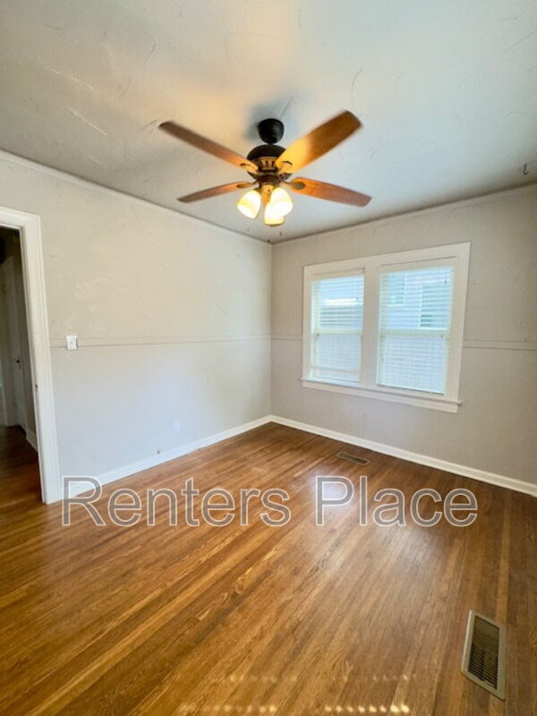Building Photo - 4131 S Madison Pl