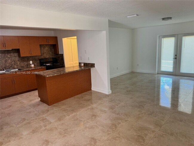 Building Photo - 1781 NW 16th St