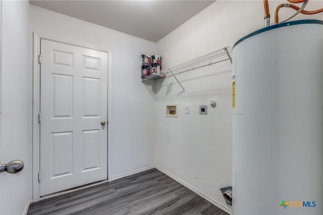 Building Photo - 309 Willow View
