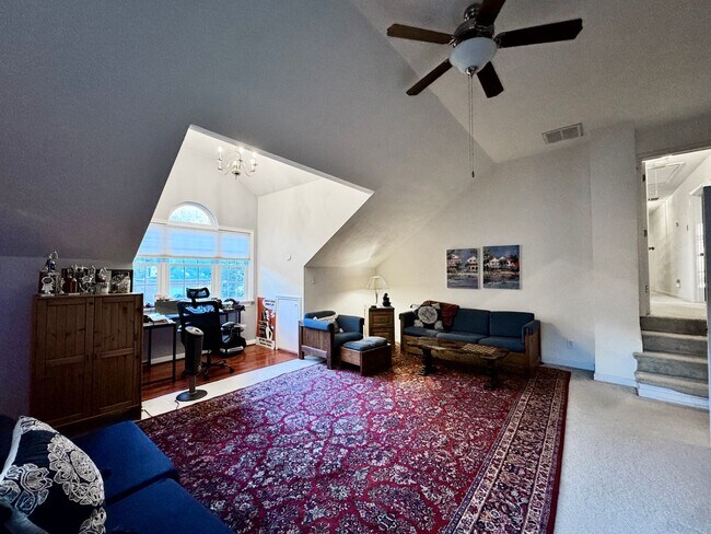 Building Photo - Be Home For The Holidays! Fabulous 4-Bedroom Home w/2-Car Attached Garage! Pet Friendly - Screene...