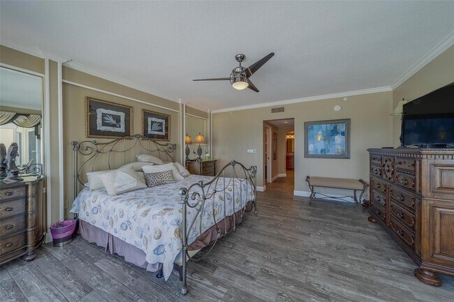 Building Photo - 16750 Gulf Blvd