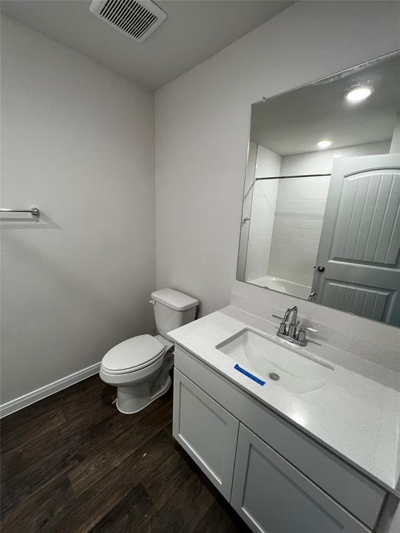 Building Photo - 320 Belmont Pl