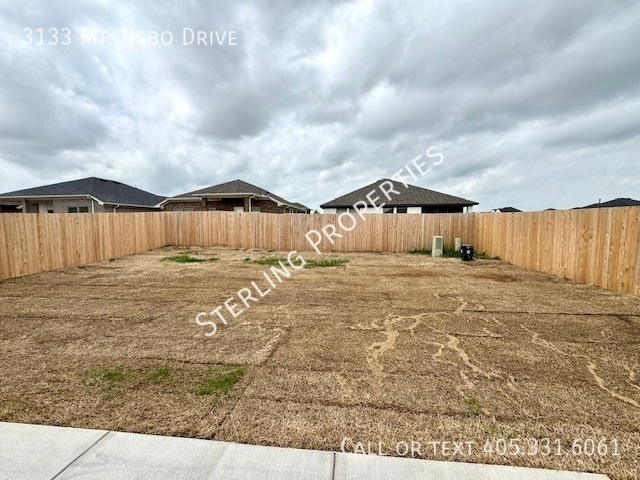 Building Photo - 3133 Mt Nebo Dr