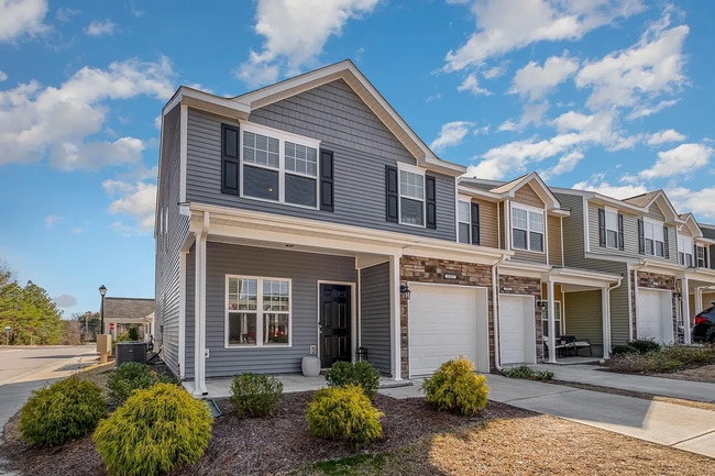 Building Photo - 15213 Wrights Crossing Dr