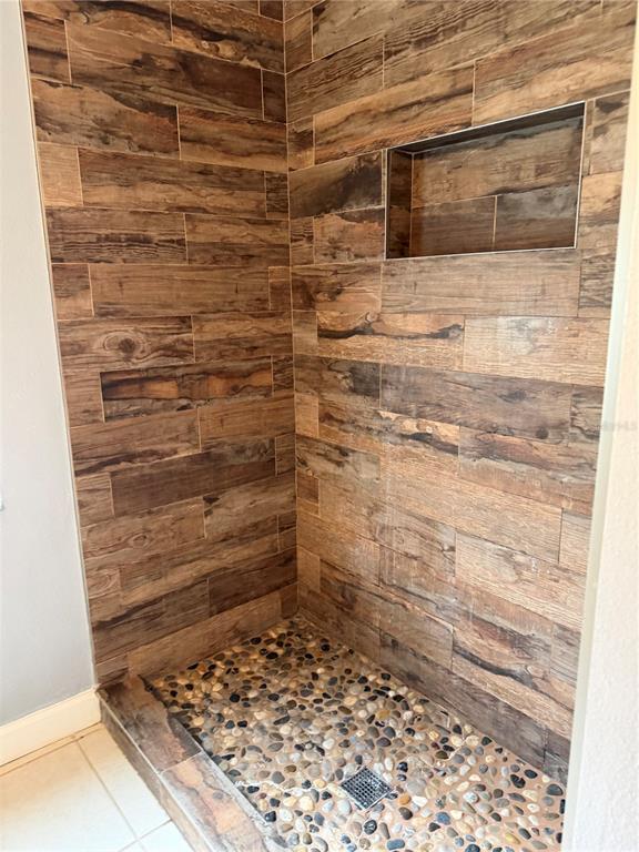 Building Photo - 6409 Golden Leaf Ct