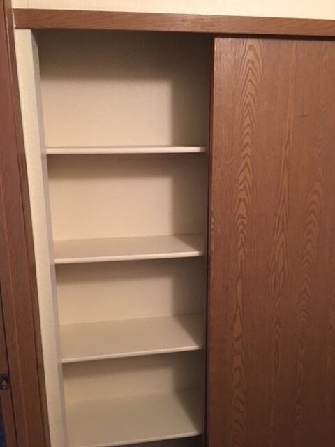 Building Photo - DUPLEX IN POST FALLS (APP#4)