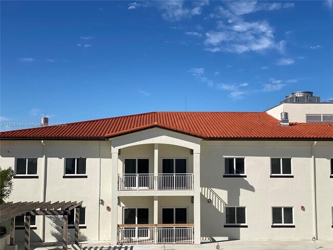 Building Photo - 10950 NW 82nd St