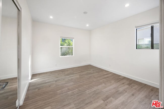 Building Photo - 17141 Sherman Way