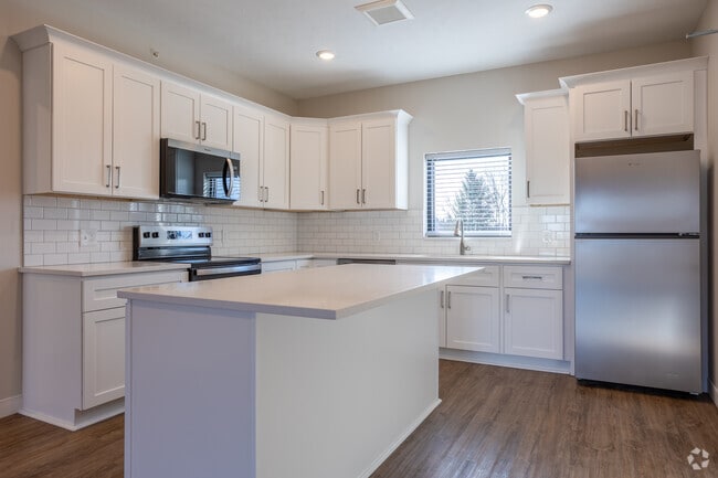 Interior Photo - Post Dr. Flats