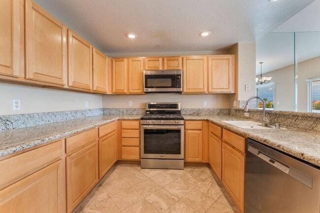 Building Photo - Beautiful, upgraded 2 story townhouse unit...