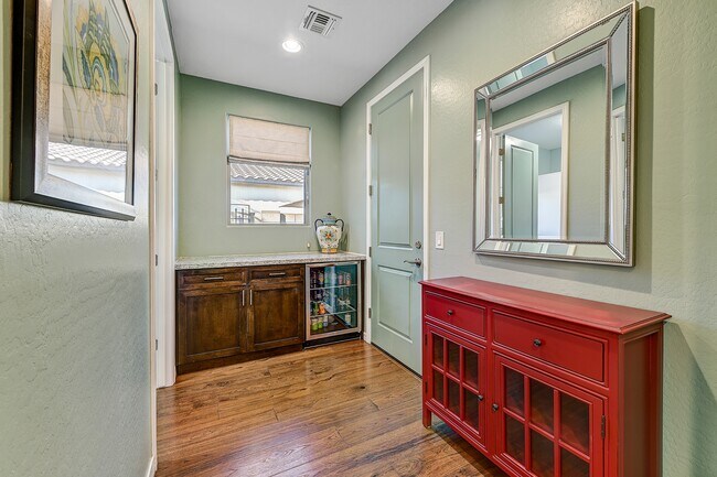 Building Photo - 10349 E Tumbleweed Ave