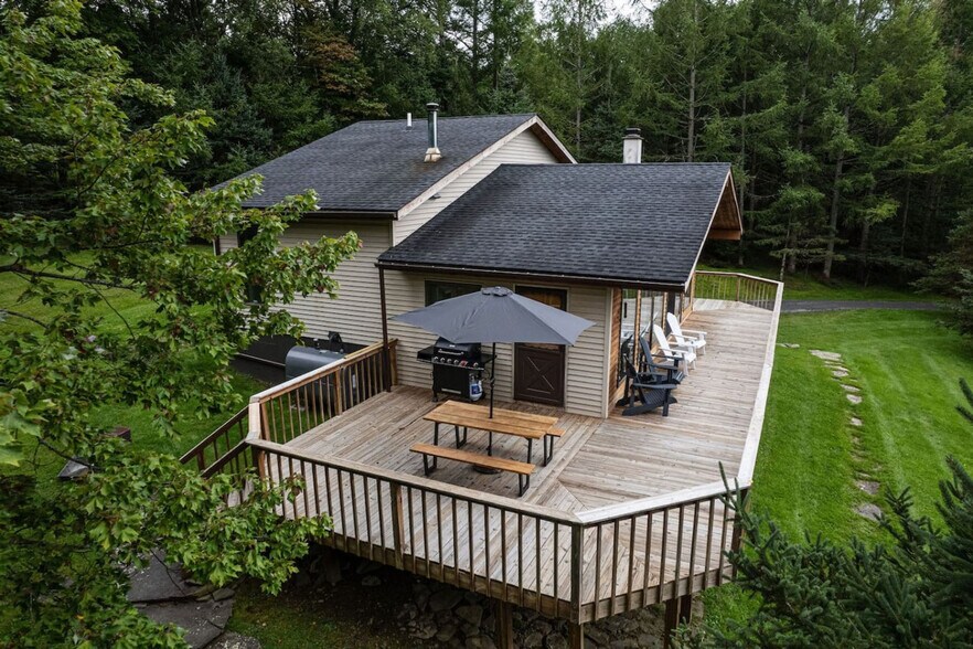 Building Photo - 6 Campbell Estates Rd