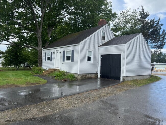 Building Photo - 88 New Rochester Rd
