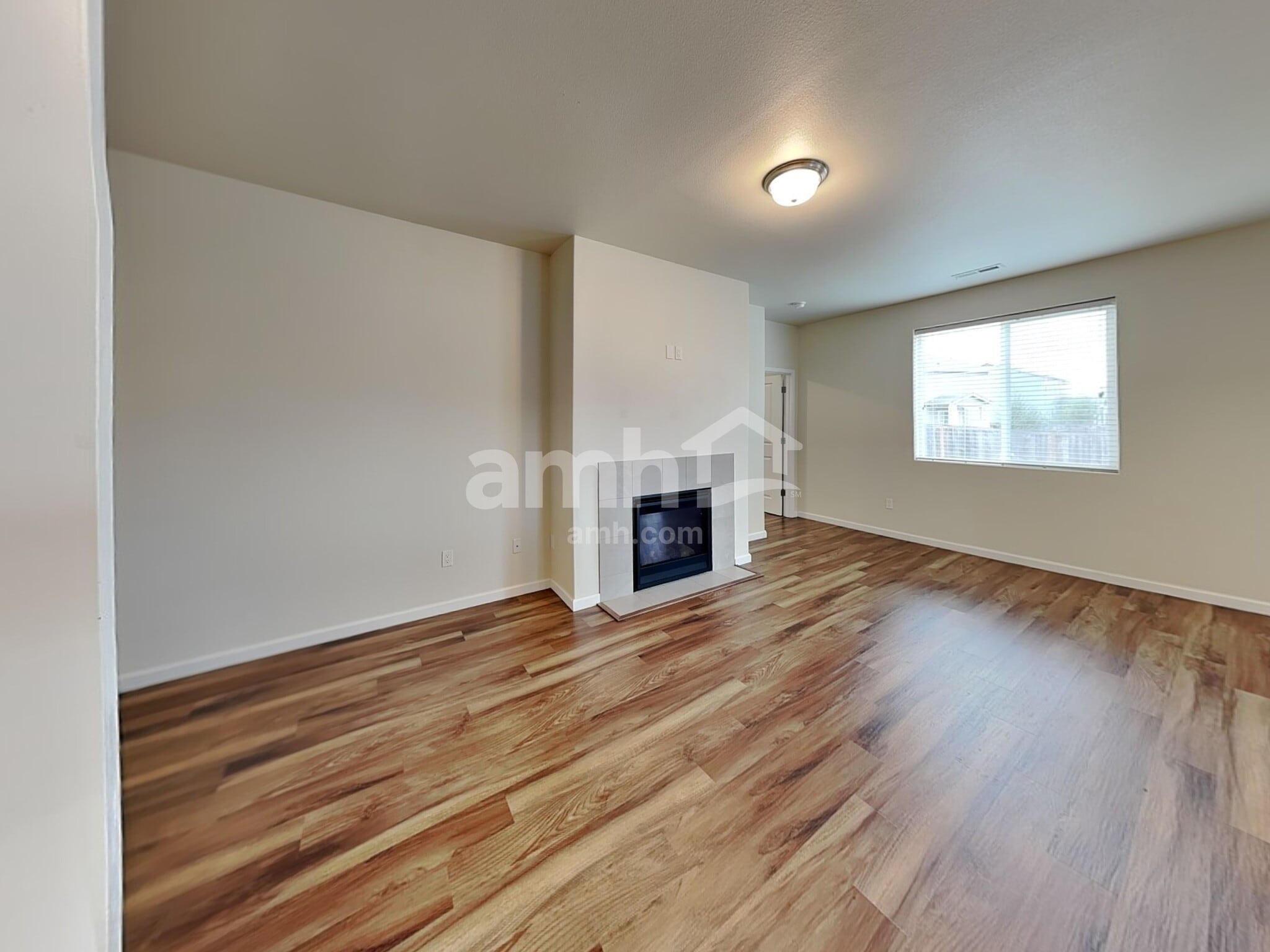 Building Photo - 16602 NE 91st St