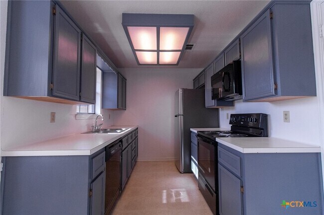 Building Photo - 4508 Frontier Trail