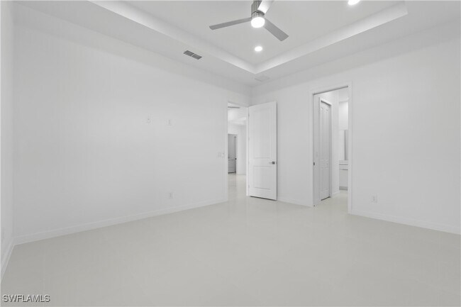 Building Photo - 2916 30th St SW