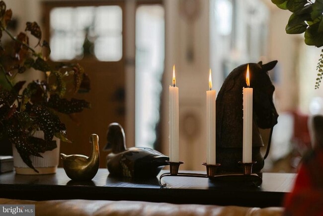 Building Photo - 13230 Falls Rd