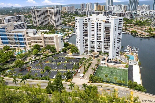 Building Photo - 300 Three Islands Boulevard