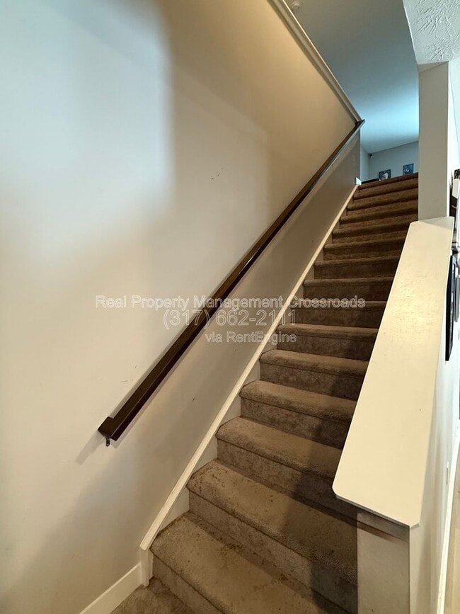 Building Photo - 8754 Laurelton Pl