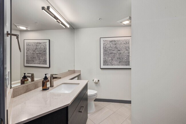 Building Photo - 11903 NE 128th St