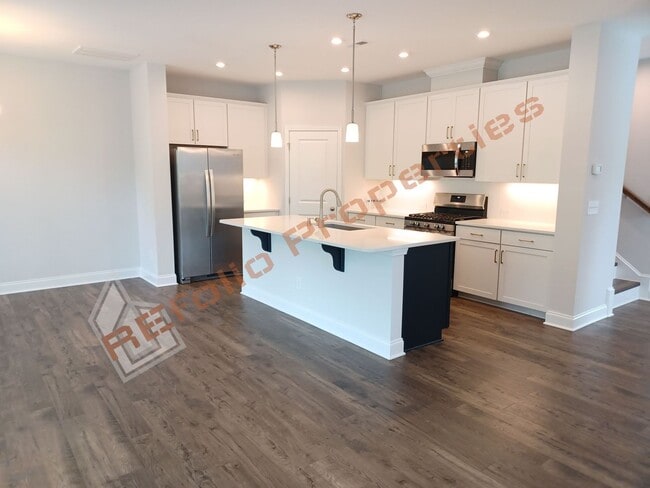 Building Photo - 238 Deardom Wy