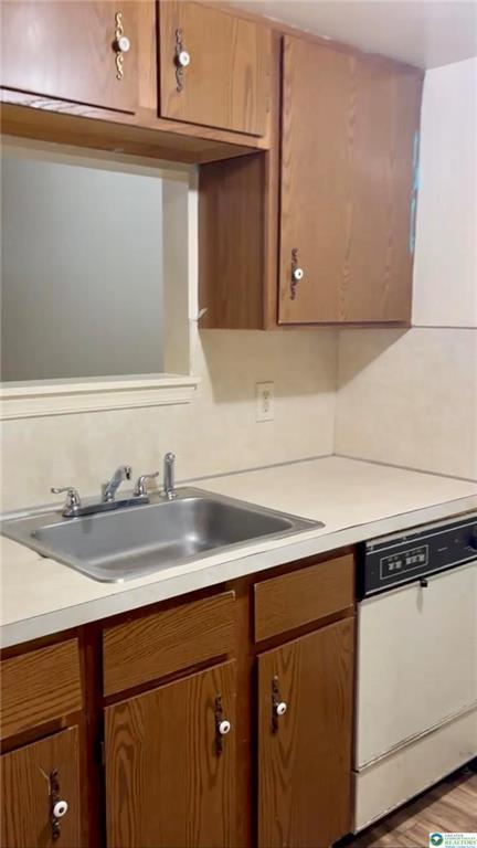 Building Photo - 30 E Wyoming St