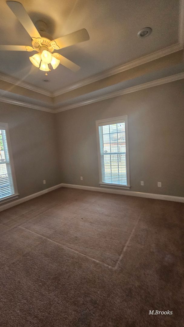Building Photo - Beautiful 3/2 located in Valdosta