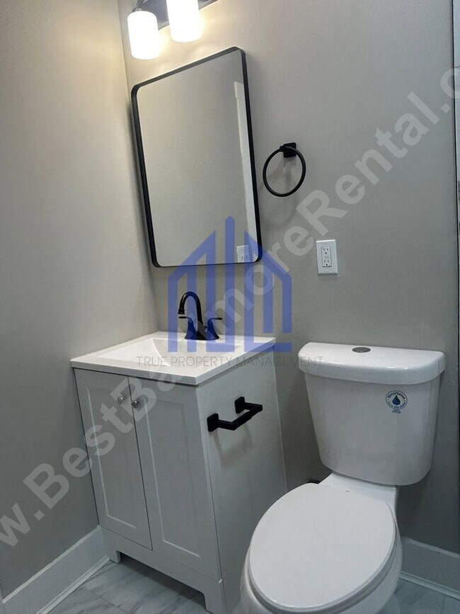 Building Photo - Coming Soon!!!!!! Spacious 3 Bedroom in We...