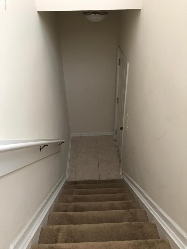 Building Photo - 12301 Kernan Forest Blvd