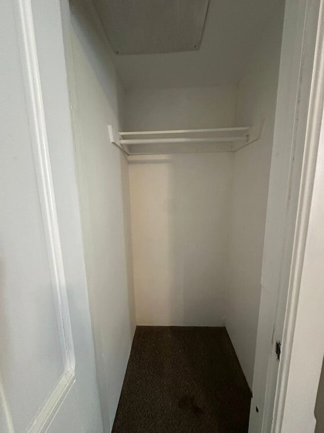 Building Photo - 309 S 8th St