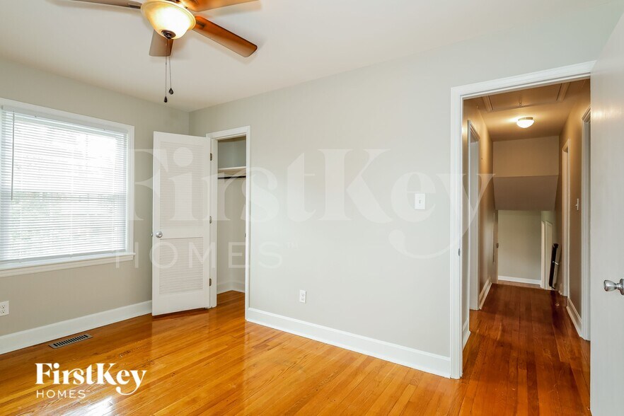 Building Photo - 1128 Rocky Ridge Dr