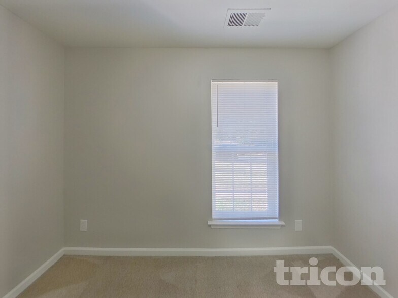 Building Photo - 8130 Chimore Ln