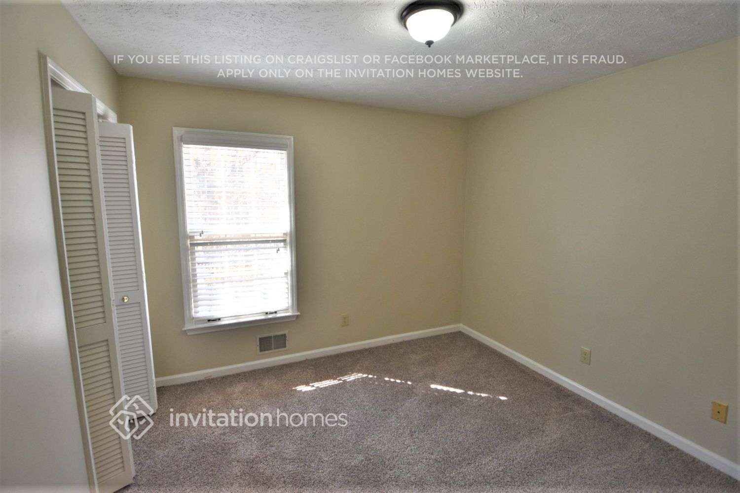 Building Photo - 2501 Whitebluff Way