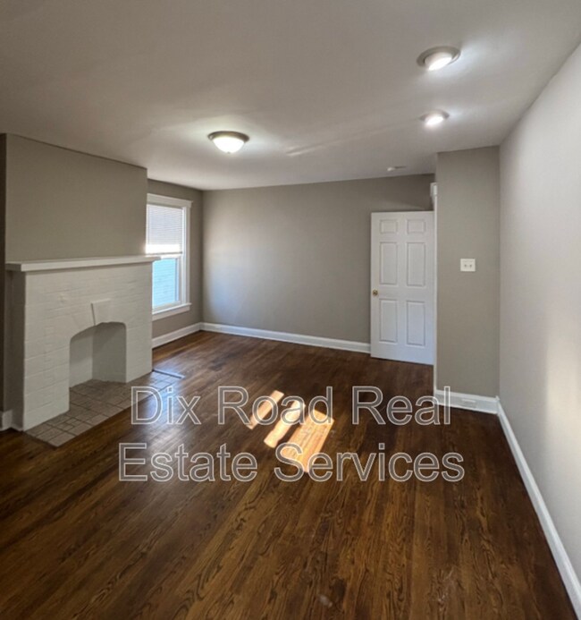 Building Photo - 3517 Trimble Ave