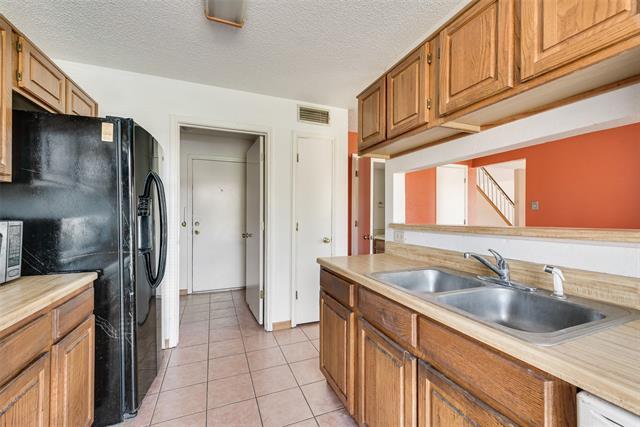Building Photo - 710 Snapdragon Trail